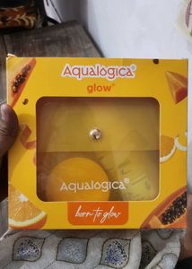 Aqualogica Glow Kit