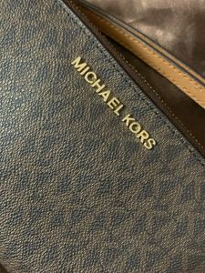 Michael Kors Wristlet Wallet