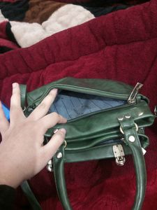 Beautiful Legacy Hand N Sling Beg