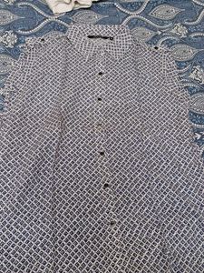 Stylish Printed Button-Up Shirt