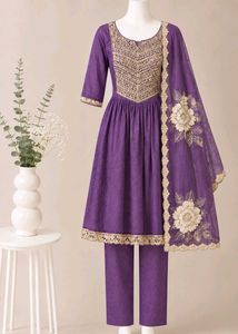 Elegant Purple kurta pant dupatta set