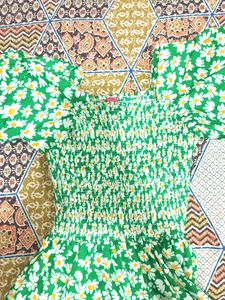 Green Floral Smocked Puff Sleeve Dress