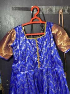 Pattu Frock Like New
