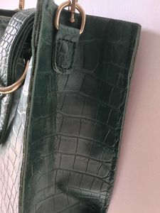 Stylish Green Crocodile Print Handbag