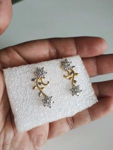 Elegant Floral Stud Earrings