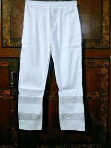 Lycra Skinny Fit Trouser For Women