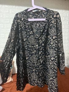 Stylish Black Paisley Print Tunic Top