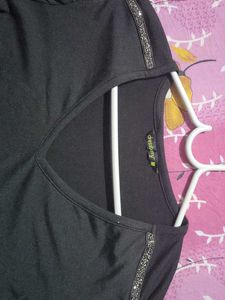 Dressberry Black Top