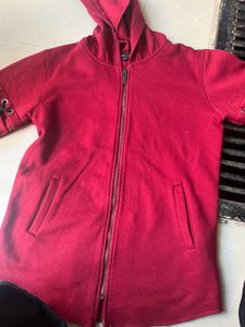 Zara Sweat Shirt