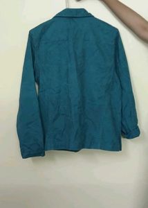 Jacket for casual look