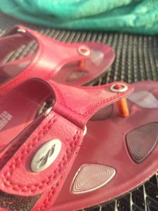 🧬Flite Women Slippers