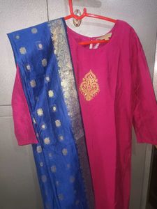 Elegant Kurta set (like new)