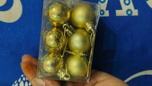 Gold Christmas Ball Ornaments
