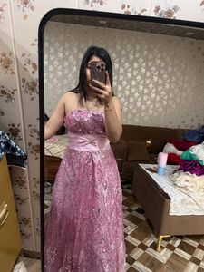 Sparkling Pink Strapless Gown🎀❤️🦋