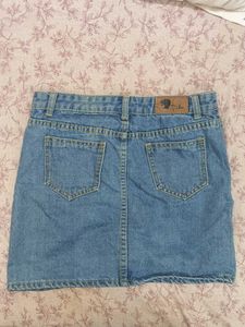 Light-Wash High-Waisted Denim Mini Skirt