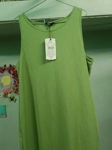 Solid Green Sleeveless Maxi Dress
