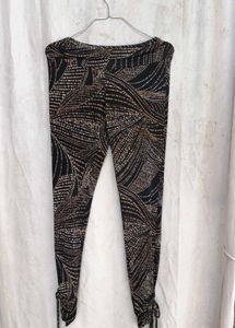 3307. Stylish Printed Leggings