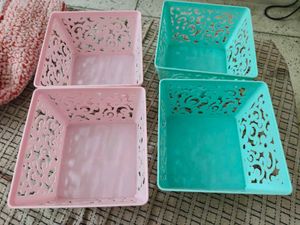 Set of 3 Photo Frames &amp; small baskets