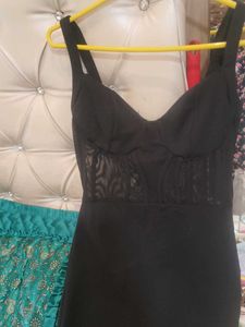 Chic Black Bodycon Mini Dress