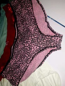 Assorted Pack of Women's Briefs 38-40
