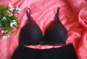 Black Lace Bra and Panty Set