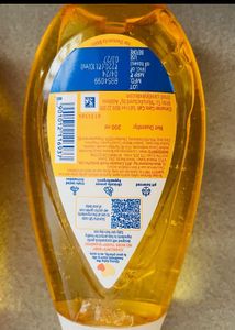 Johnson's Shiny Drops Shampoo combo