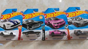Hot Wheels 4 Pack Combo