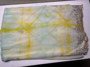 Lightweight Tie-Dye Saree with Sequins