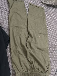 Stylish Olive Green Wide-Leg Trousers