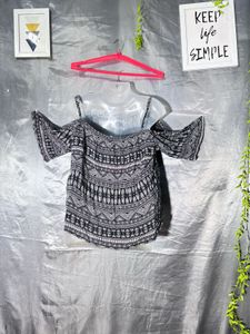 Off-Shoulder Printed Blouse