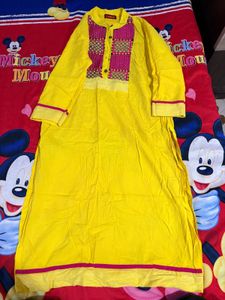 Vibrant Yellow Kurta with Pink Embellishment