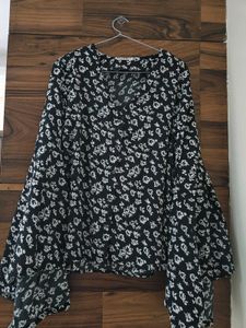 Chic Floral Bell Sleeve Top