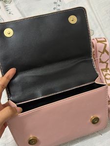 Chic Pink Quilted Shoulder Bag with Chain