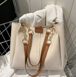 Chic Tote Bag with Chain Detail