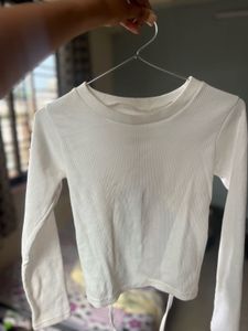 Ribbed White Long Sleeve Crop Top (Never Worn)