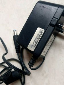 12V 700mA Power Adapter