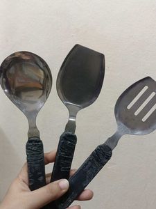 Kitchen Utensil Set Of 3 Spoons.