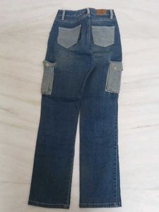 Unique Pocket Detail Denim Jeans