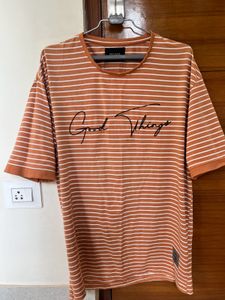 Oversized Graphic T - Shirt branded