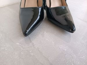 Black Patent Court Heels