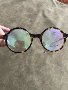 Stylish Tortoiseshell Round Eyeglasses