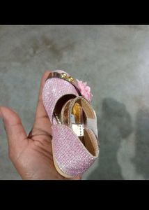 Girls Shoe