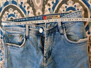 Light Wash Distressed Jeans