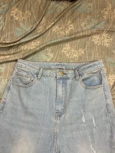 Light Wash Ripped Flare Jeans