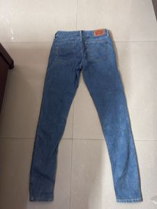 levis jeans