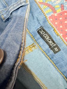 Women Light Wash Denim Jeans