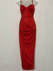 PADDED Pintresty Red Ruched Midi Dress