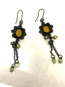 Green  And Topaz Coloured Oxidised Earings