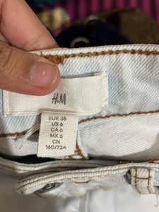 H&M  Straight Fit Jeans