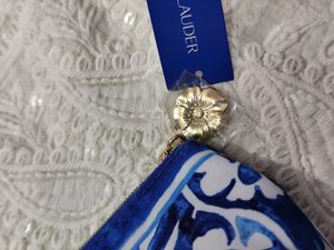 Estee Lauder Kit..(4 Products)